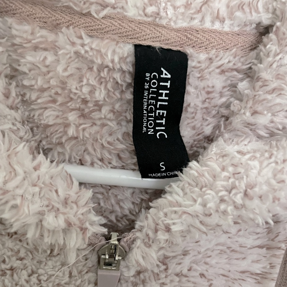 Women’s 100% polyester cozy pullover sweatshirt. - Picture 3 of 3